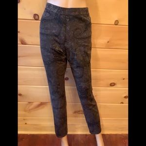 Soft Surroundings leggings,never worn, size L